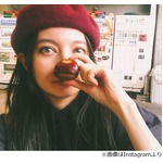 ちょっぴり笑顔のベッキーに反響