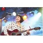 大原櫻子＆珍獣がカワイイ共演、「恋に効くFit's Live」ステージで。