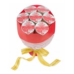 カップヌードル束ねた&ldquo;ブーケ&rdquo;発売