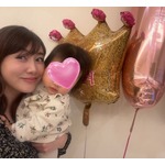 安めぐみ、次女の1歳誕生日祝う「一升パンを背負う姿が、可愛すぎました」