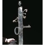 【写真】本社設置&ldquo;ジョブズ像&rdquo;に賛否、選ばれた作品は前衛的すぎる？