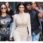 キム・カーダシアンの収入が激減か