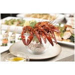 塩茹ザリガニが楽しめるフェア、スウェーデンの夏の風物詩を日本でも。