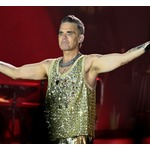 「これまで何人の女性と寝た？」英人気歌手が直球質問に答える