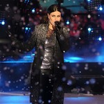 「アナ雪」イディナが正式離婚、2013年より約1年間にわたり別居生活。