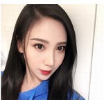 ざわちんが黒髪ロングに「マジで高校生ぶり」