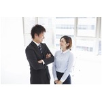 社内恋愛が盛んな会社トップ10、1位は「社員同士の交流盛ん」なあの企業。