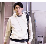 &ldquo;令和の怪物&rdquo;佐々木朗希の新CM、無邪気な笑顔で友人たちとワイワイ