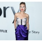 スカーレット・ヨハンソン、人生に&ldquo;ユーモア&rdquo;は欠かせない「私は面白い家庭で育った」