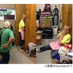 15年前紛失の指輪で再び求婚、父娘で仕掛けたドッキリに母は大感激。