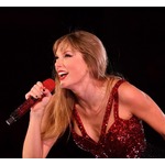 テイラー・スウィフトのツアー、&ldquo;史上最高収益&rdquo;でギネス記録達成