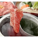 獺祭出汁やワイン出汁で神戸牛しゃぶしゃぶ