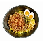 本格カレーと魯肉飯がフュージョン