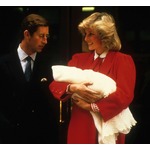 40年前の&ldquo;故ダイアナ妃のウェディングケーキ&rdquo;競売へ