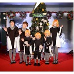 カエラが&ldquo;自称カエラ&rdquo;と対面、「フランケンウィニー」ツリー点灯式。