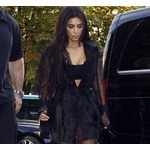 キム・カーダシアン強盗事件で16人逮捕か