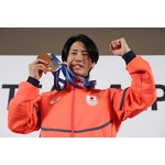 堀島、日本男子初の総合Ｖ＝モーグルＷ杯