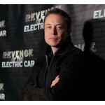 イーロン・マスクが&ldquo;世界一素晴らしい&rdquo;香水発売