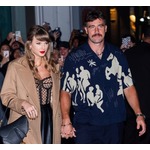 テイラー・スウィフト、&ldquo;ロイヤルウェディング級&rdquo;の盛大な挙式の予定はなし