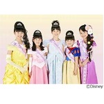 女の子がラプンツェルに変身、ビビディ・バビディ・ブティックで。