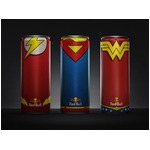 【写真】レッドブル&ldquo;翼&rdquo;なしで空へ？ ヒーローモチーフの缶デザイン。