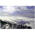 今季の「雲海テラス」営業開始、ゴンドラ約13分で大自然イベント体験。