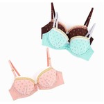 秘密のホック付きブラジャー、&ldquo;食欲の秋&rdquo;満腹時でも圧迫感を軽減。