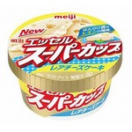 明治スーパーカップ初登場の味、クッキー混ぜ込んだレアチーズケーキ味。