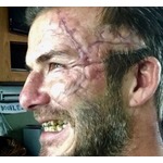 ベッカムが特殊メイク公開、変わり果てた姿に