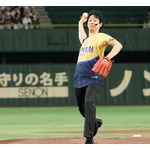 大泉洋が見事な&ldquo;ノーバン&rdquo;披露、3万人を超える観客沸かせる