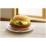 マック「てりやき」がダブルに、通常に＋50〜80円でボリュームUP。