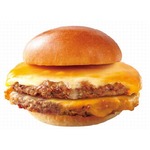 「絶品バーガー」肉がっつり版、ワイドに肉のボリュームをアップ。