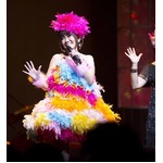 松本伊代が一夜限りの同窓会、30周年記念コンサートにヒロミも登場。