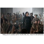 「ハンガー・ゲーム」現実にも絶大な影響与えた&ldquo;3本指&rdquo;の意味とは？