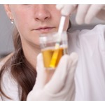 顔の角質除去に&ldquo;自分のおしっこ&rdquo;塗る美容法