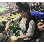 &ldquo;可愛すぎる売り子&rdquo;ほのか、売り子姿復活