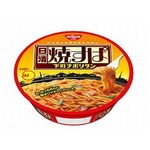 本格パスタとは違う日清焼すぱ、新シリーズ第1弾は「下町ナポリタン」。