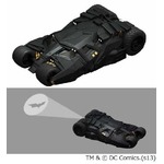 バットモービルのiPhoneケース、暗闇でバットシグナルの照射も。