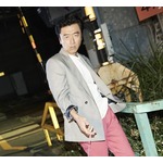 桑田佳祐、ソロ30周年アルバムが1位発進