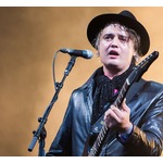 元ヘロイン中毒の英ミュージシャン、&ldquo;ギターケースにドラッグ&rdquo;日本に入国と告白