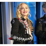 マドンナ、コンサート開始時刻に&ldquo;2時間遅刻&rdquo;で訴えられる