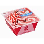 「爽」にいちごヨーグルト風味、2つのアイスが楽しめる新フレーバー。