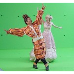 岡田准一、運転するときは&ldquo;背筋をピン&rdquo;&hellip;「免許取り立てかな？」と思われるかも