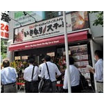 いきなり！ステーキが大阪進出、フーターズジャパン創業者がFC展開。