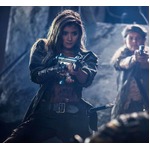 「バイオハザード」ローラの場面写真を一斉解禁