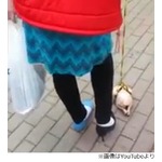 &ldquo;冷凍チキン&rdquo;散歩させる女性、リード付けてバス停にいる姿が話題に。