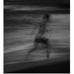 「高速道路に幽霊」警察へ通報、実はジョギングしている男性だった。