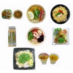 8種のファミマ&times;マンゴツリー、「ガパオおむすび」や「パッタイ」など。