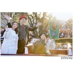 アナ雪パレードに松たか子ら、TDLで新スペシャルイベントスタート。