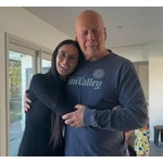 デミ・ムーア、認知症患う元夫ブルース・ウィリスの姿を見るのは「辛い」